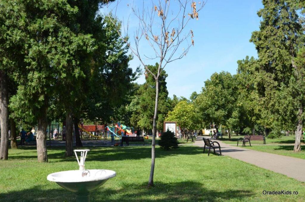 Regy Apartman Nagyvárad Kültér fotó